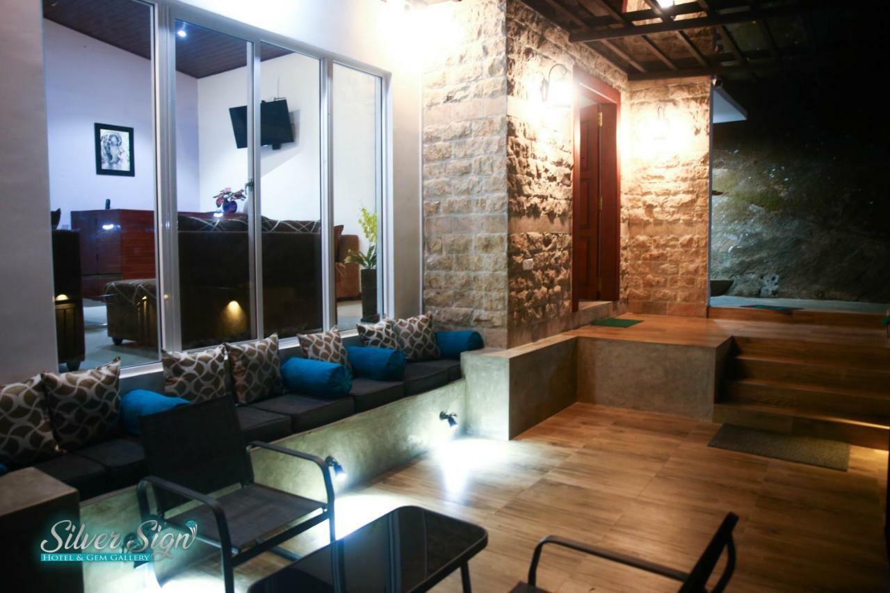 Silver Sign Hotel Katugastota Екстериор снимка